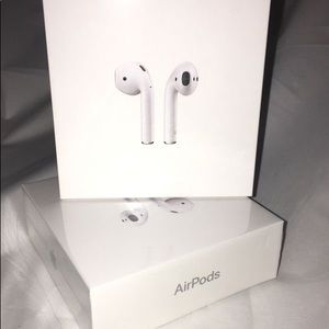 AirPods